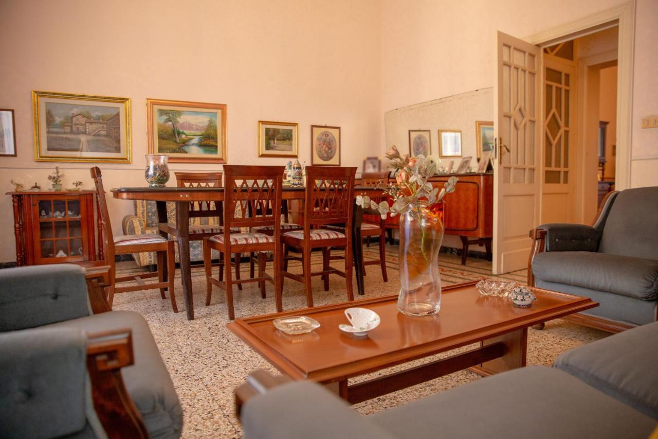 Ferienwohnung Rivivi Gli Anni '60 Catania Exterior foto